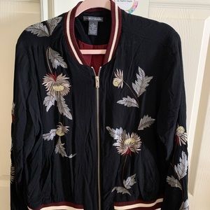Chelsea & Theodore size Large Embroidered Jacket Rayon